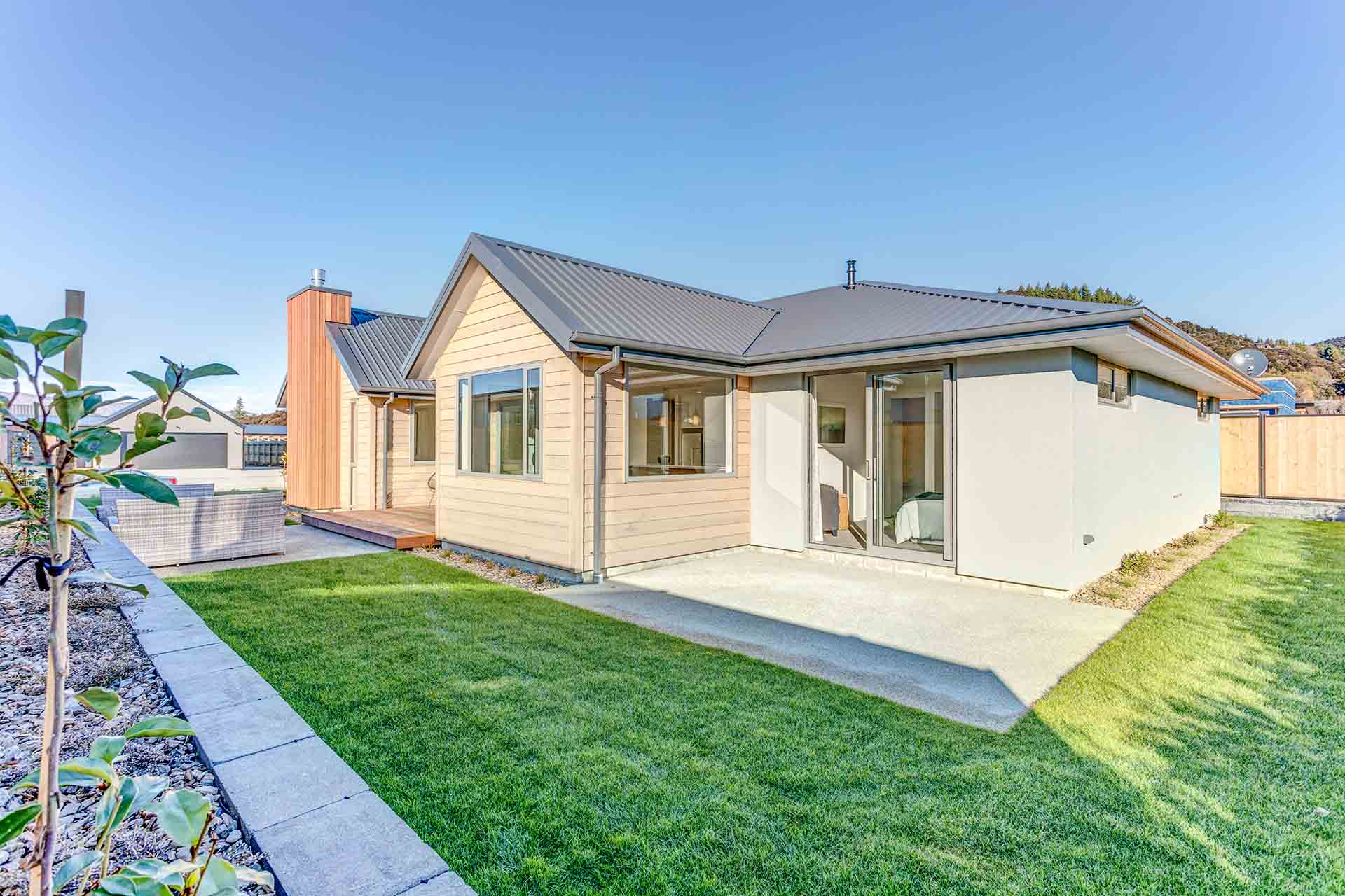 The Linkwater 217 Showhomes In Wanaka | Stonewood Home